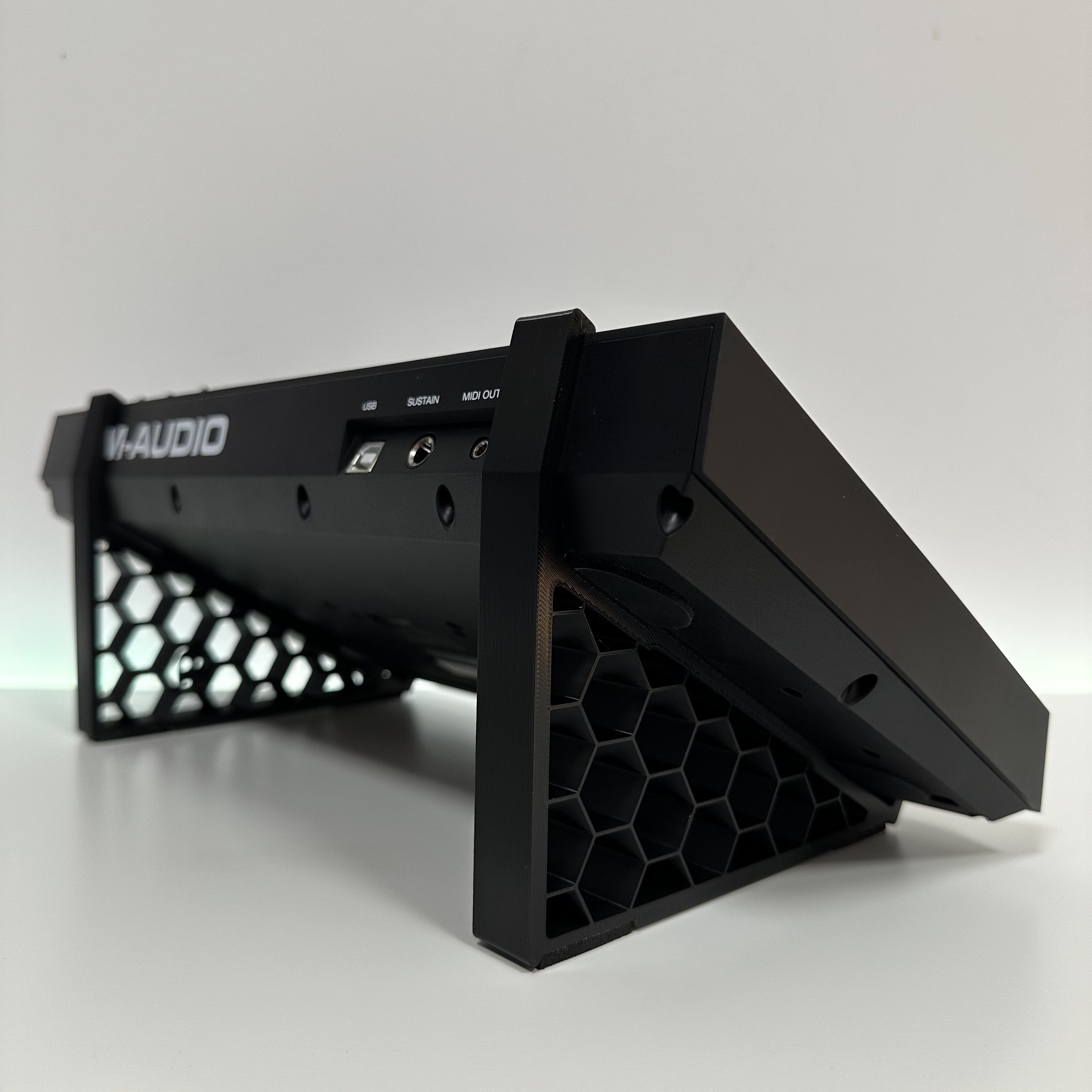 Clip Stand CS-30MOPM (compatible with M-Audio Oxygen Pro Mini)